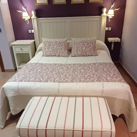 El Cuartel De فندق *