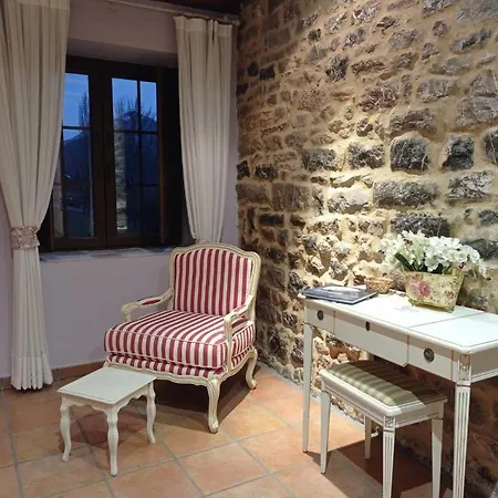 فندق El Cuartel De