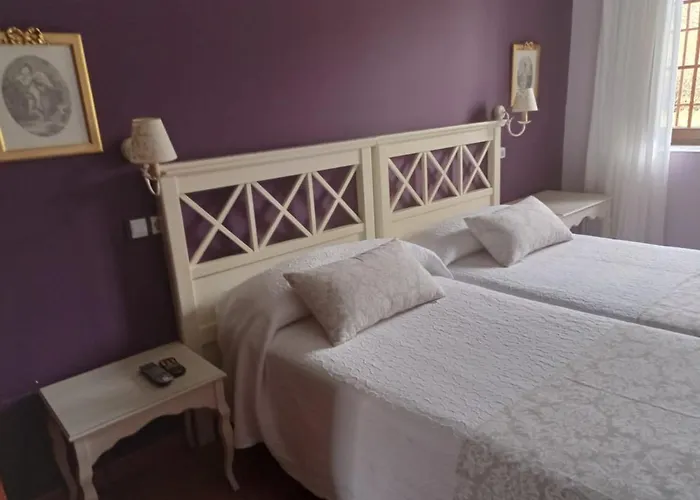 El Cuartel De فندق *